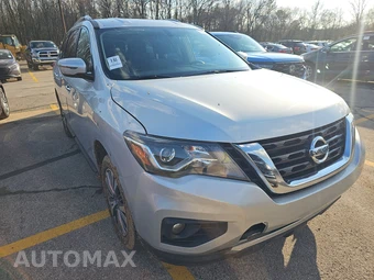 2019 Nissan Pathfinder SV - miniatura 3