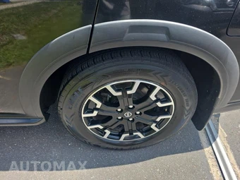 2019 Nissan Pathfinder SV – miniatura 11