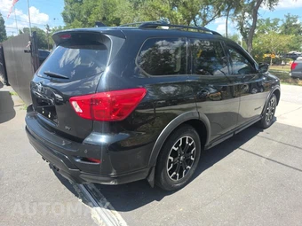 2019 Nissan Pathfinder SV – miniatura 4