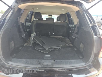 2019 Nissan Pathfinder SV - miniatura 17