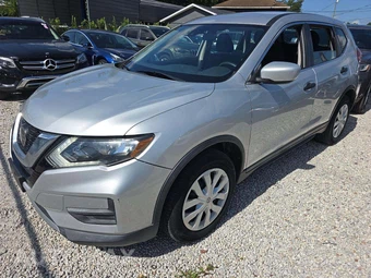2019 Nissan Rogue S