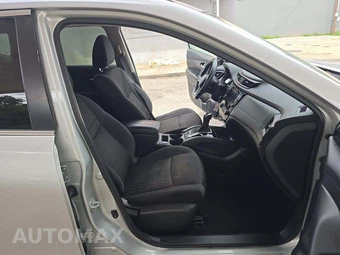 2019 Nissan Rogue S – miniatura 15