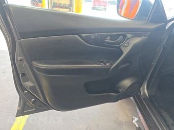 2019 Nissan Rogue S – miniatura 9