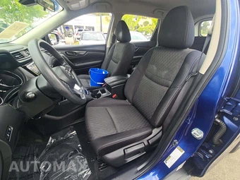 2019 Nissan Rogue S - miniatura 3