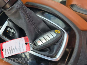 2019 Nissan Rogue SL – miniatura 8