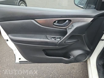2019 Nissan Rogue Sport S - miniatura 9