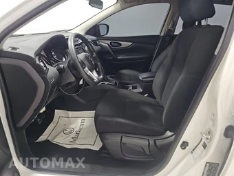 2019 Nissan Rogue Sport S - miniatura 7