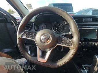 2019 Nissan Rogue Sport S - miniatura 10