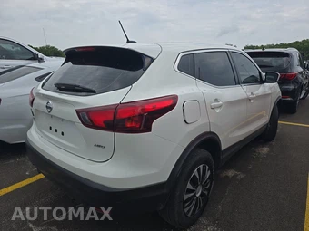2019 Nissan Rogue Sport S - miniatura 4