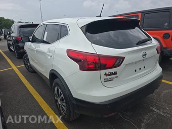 2019 Nissan Rogue Sport S - miniatura 6