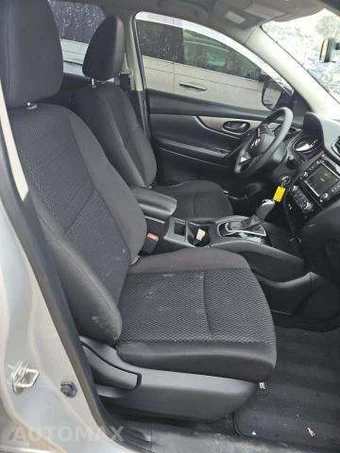 2019 Nissan Rogue Sport S - miniatura 17
