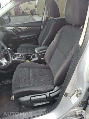 2019 Nissan Rogue Sport S - miniatura 6