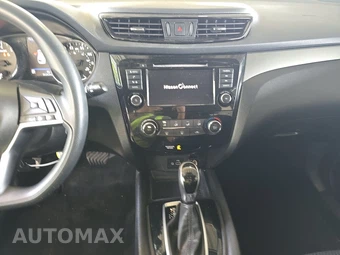 2019 Nissan Rogue Sport S - miniatura 11