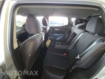 2019 Nissan Rogue Sport S - miniatura 13