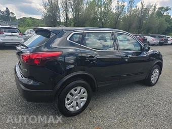 2019 Nissan Rogue Sport S - miniatura 4