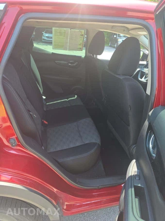 2019 Nissan Rogue Sport SV - miniatura 13