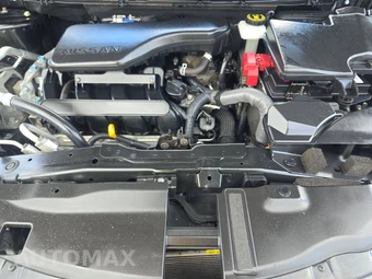 2019 Nissan Rogue Sport SV - miniatura 15