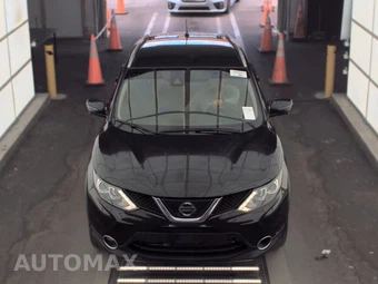 2019 Nissan Rogue Sport SV - miniatura 2