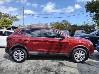 2019 Nissan Rogue Sport SV - miniatura 10