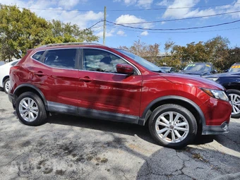 2019 Nissan Rogue Sport SV - miniatura 20