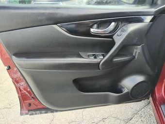2019 Nissan Rogue Sport SV - miniatura 28