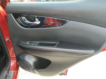 2019 Nissan Rogue Sport SV - miniatura 36