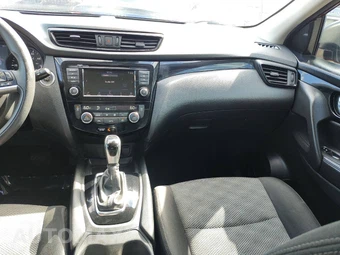 2019 Nissan Rogue Sport SV - miniatura 38