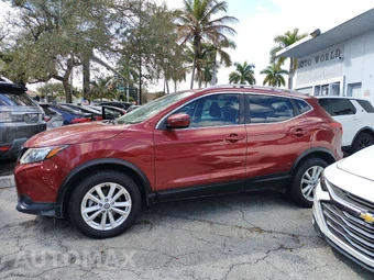 2019 Nissan Rogue Sport SV - miniatura 4