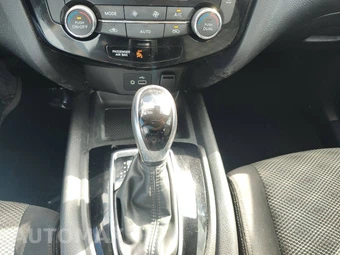 2019 Nissan Rogue Sport SV - miniatura 45