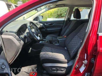 2019 Nissan Rogue Sport SV - miniatura 6