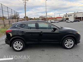 2019 Nissan Rogue Sport SV - miniatura 7