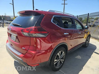 2019 Nissan Rogue SV - miniatura 4