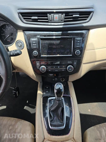 2019 Nissan Rogue SV – miniatura 11