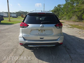 2019 Nissan Rogue SV - miniatura 5