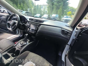 2019 Nissan Rogue SV – miniatura 19