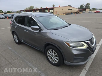 2019 Nissan Rogue SV – miniatura 3