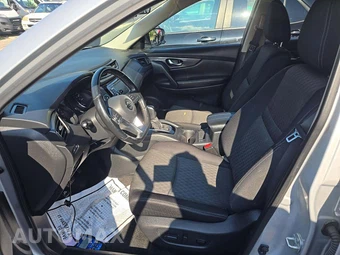 2019 Nissan Rogue SV - miniatura 6
