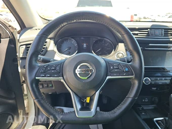 2019 Nissan Rogue SV – miniatura 10