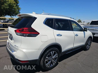 2019 Nissan Rogue SV – miniatura 4