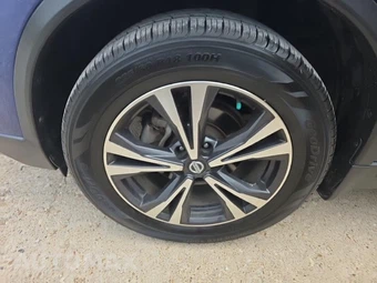 2019 Nissan Rogue SV - miniatura 8
