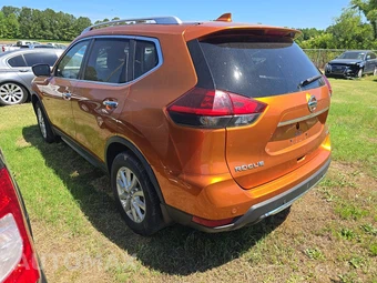 2019 Nissan Rogue SV - miniatura 6