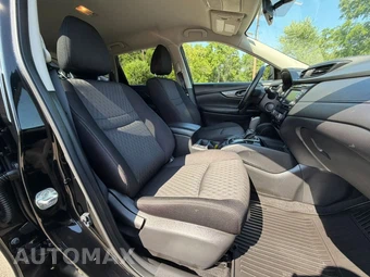 2019 Nissan Rogue SV - miniatura 15