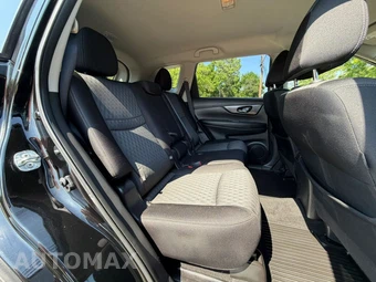 2019 Nissan Rogue SV - miniatura 18