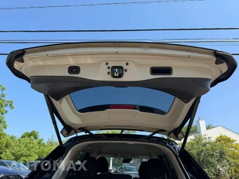 2019 Nissan Rogue SV - miniatura 32