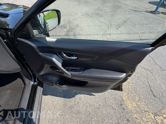 2019 Nissan Rogue SV - miniatura 34