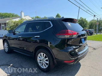 2019 Nissan Rogue SV - miniatura 4