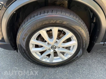 2019 Nissan Rogue SV - miniatura 9