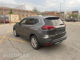2019 Nissan Rogue SV - miniatura 6