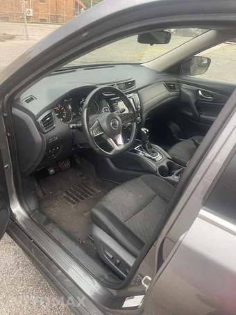2019 Nissan Rogue SV - miniatura 9