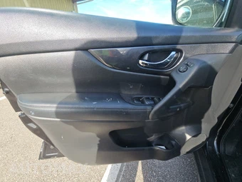 2019 Nissan Rogue SV – miniatura 9